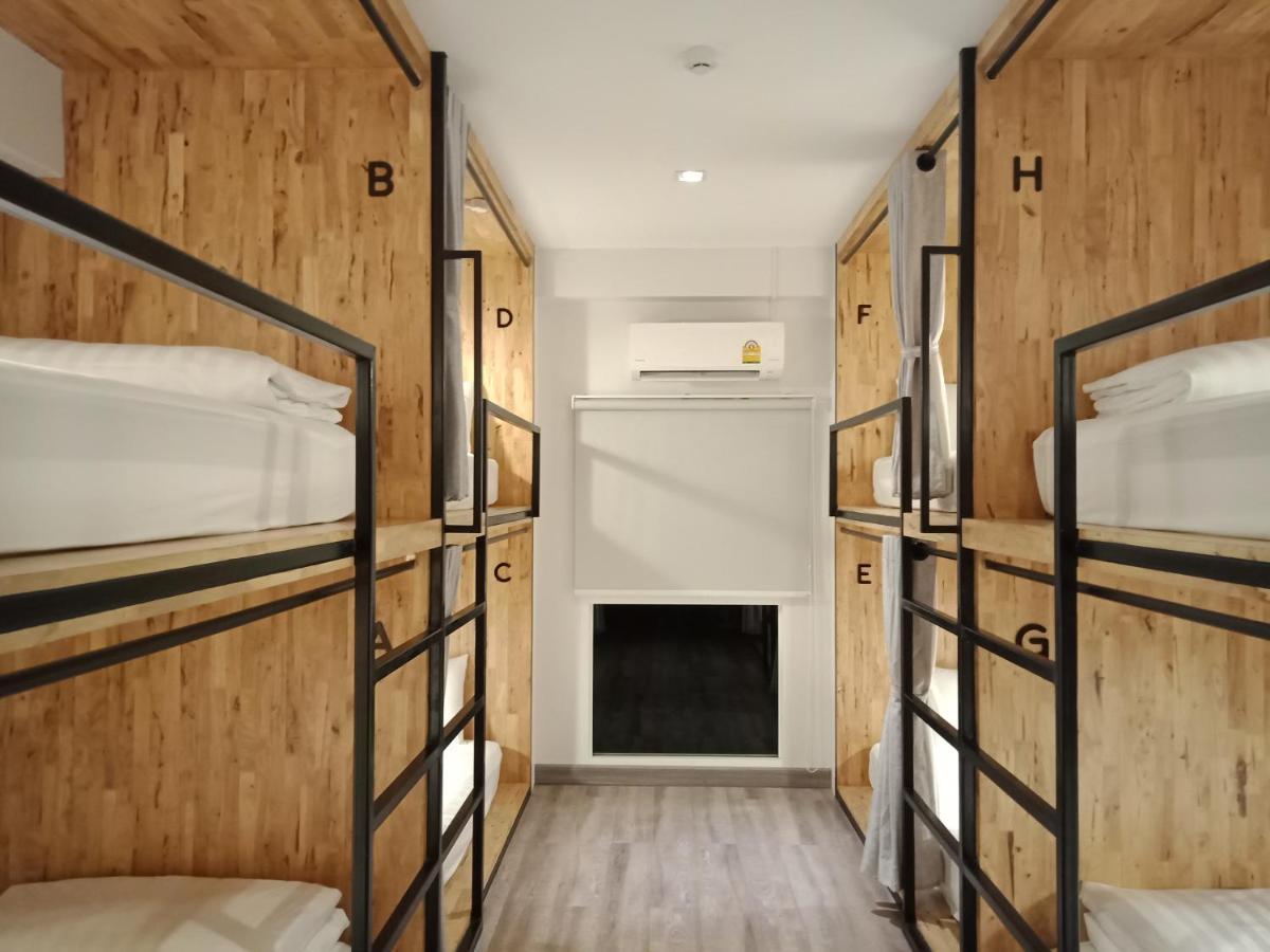 Lana Beds & Space Chiang Mai Esterno foto