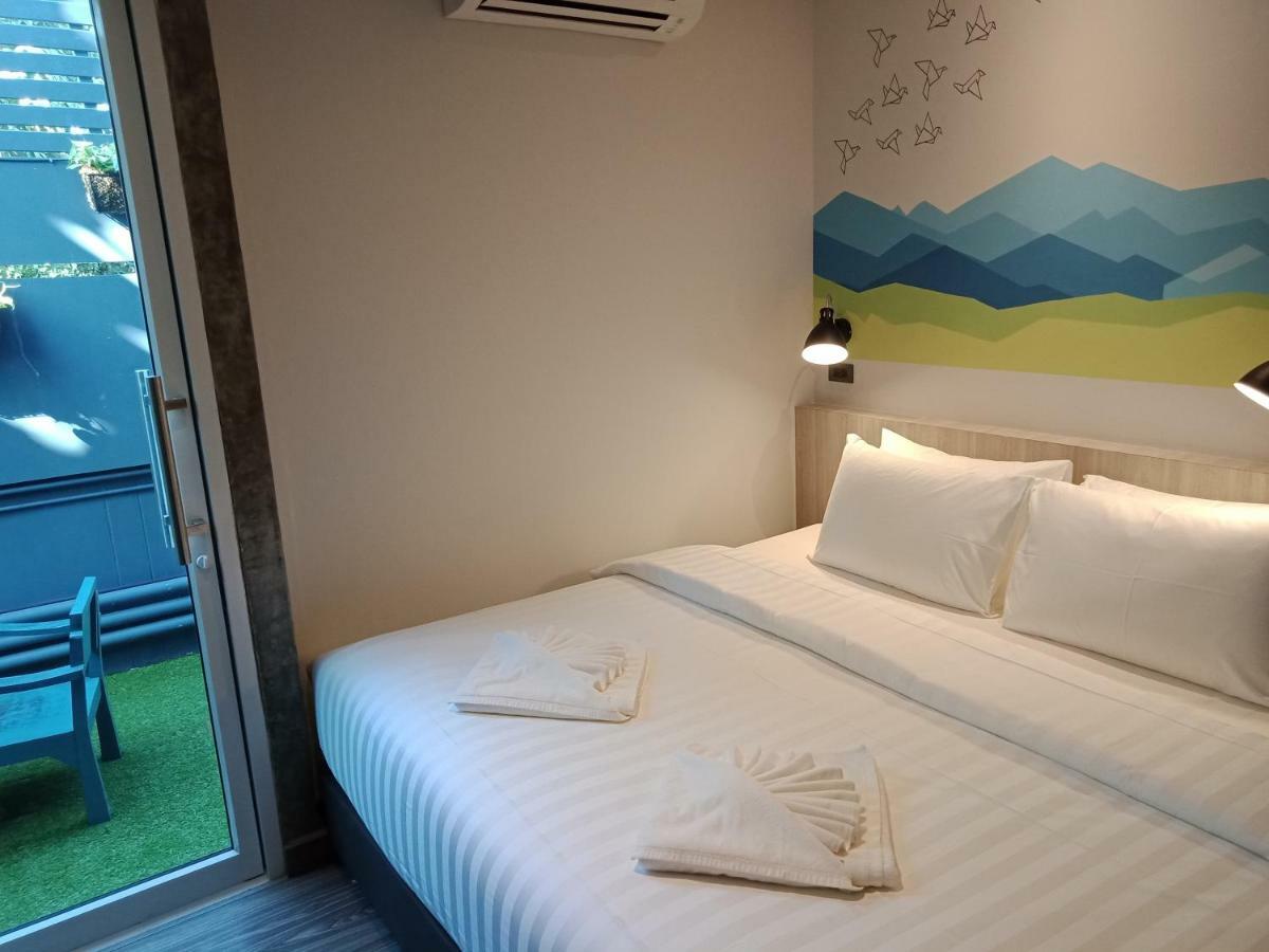 Lana Beds & Space Chiang Mai Esterno foto
