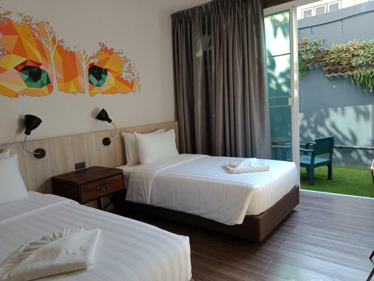 Lana Beds & Space Chiang Mai Esterno foto